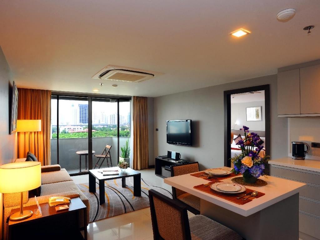 Royal Suite Hotel Bangkok Ngoại thất bức ảnh